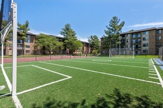 Building Photo - Spring Parc