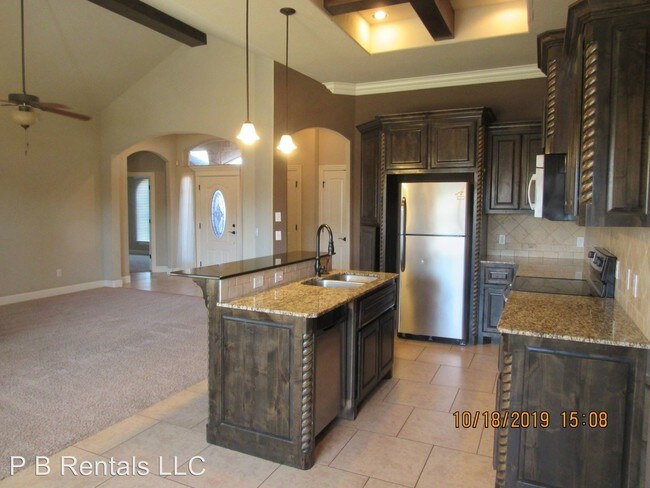 Foto del edificio - 2205 SW Edinburough Dr