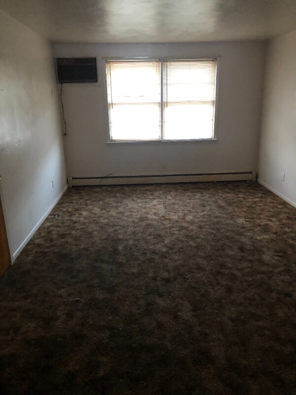 Primary Photo - 230 Ambridge Ave