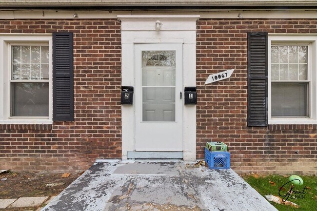 Foto del edificio - 10067 Grayton St