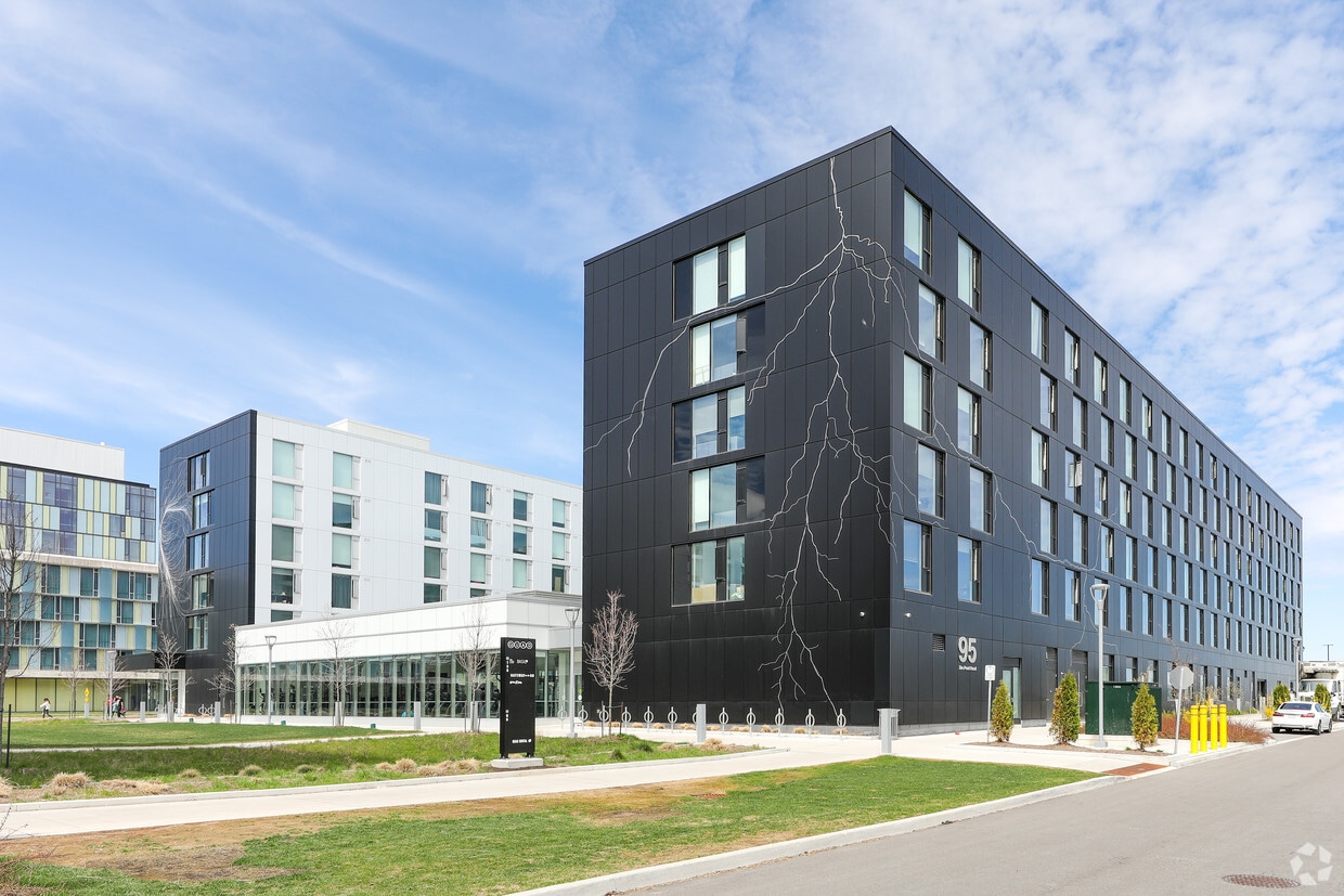 Primary Photo - The Quad at York Phase 1