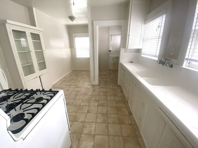 Foto del edificio - 1018 7th St