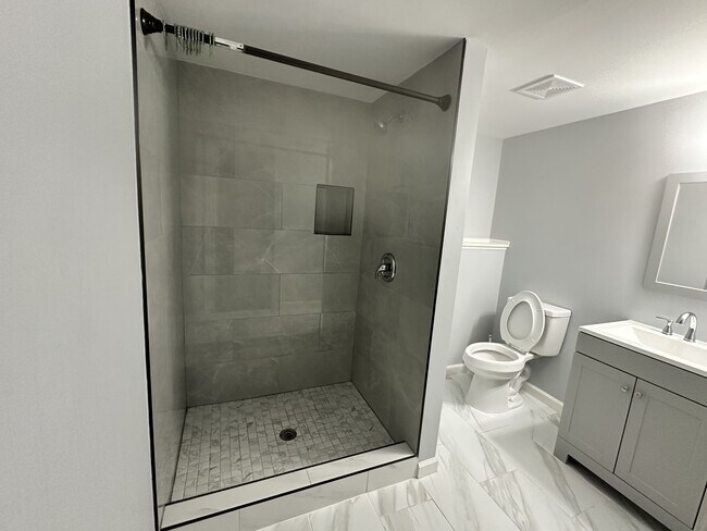 Foto del edificio - 10612 Holleybrooke Dr