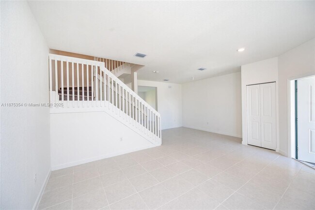 Foto del edificio - 28613 SW 132nd Ct