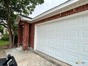 Building Photo - 3039 Pine Valley Dr