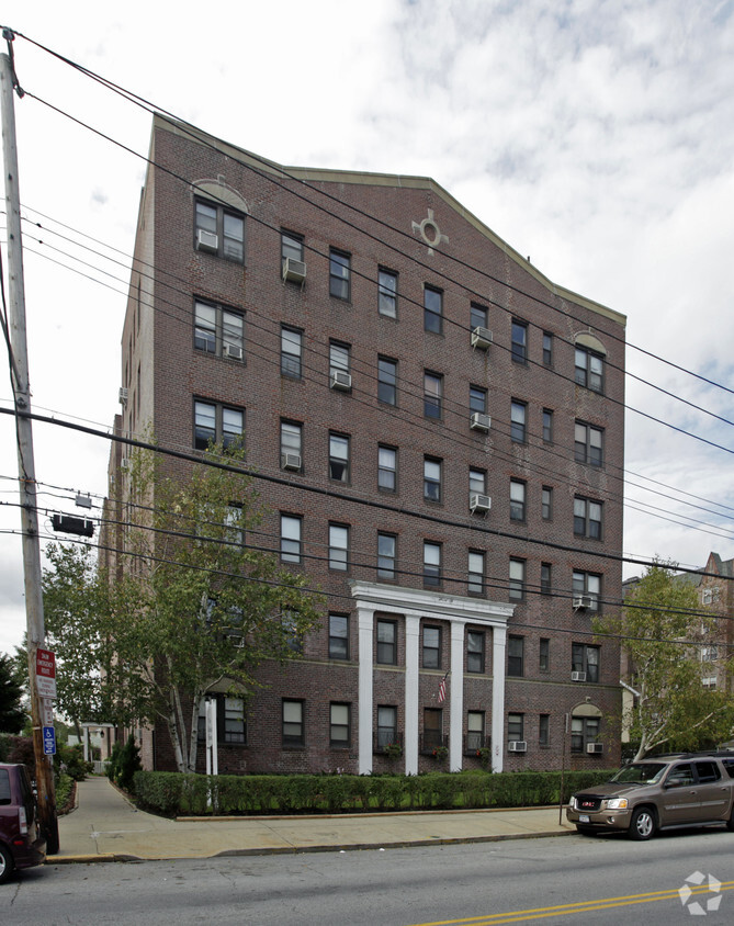 Foto del edificio - The Colonial House