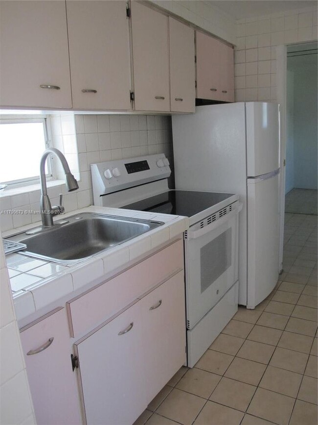 Foto del edificio - 926 SW 10th Ave