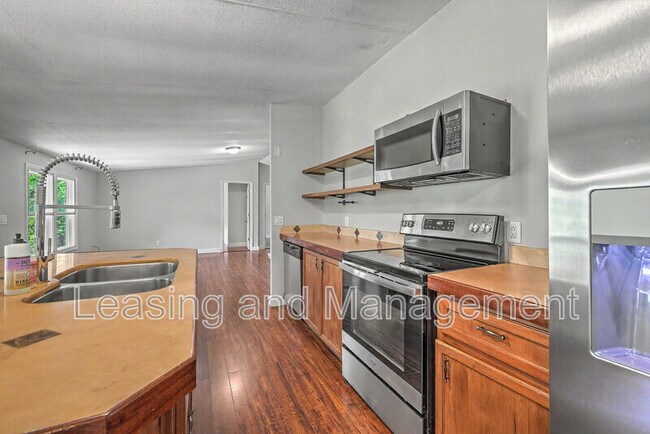 Foto del edificio - 3585 Riley Wright Rd