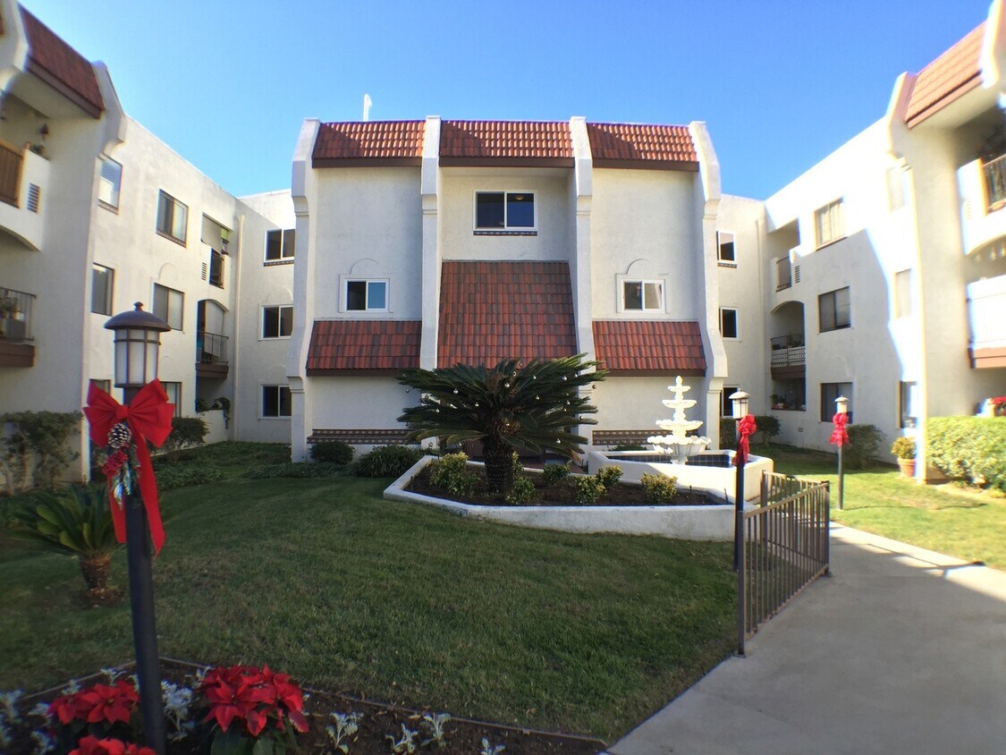 6350 Genesee Ave, San Diego, CA 92122 House Rental in San Diego, CA