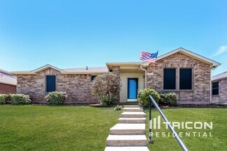 Building Photo - 2641 Bandera Pl