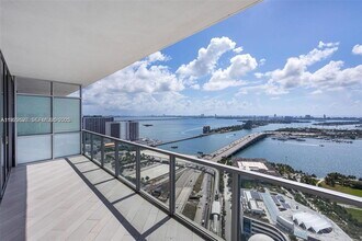 Building Photo - 1100 Biscayne Blvd