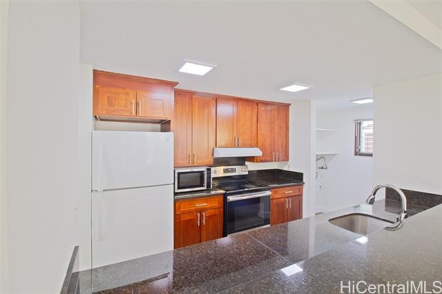 Foto del edificio - 98-360-360 Koauka Loop