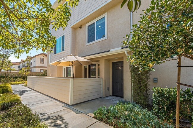 Building Photo - 11337 Zapata Ave