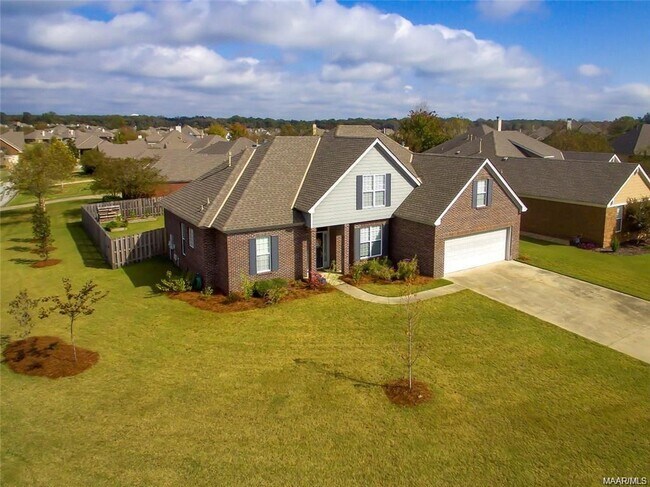 Building Photo - 9243 Whispine Ct