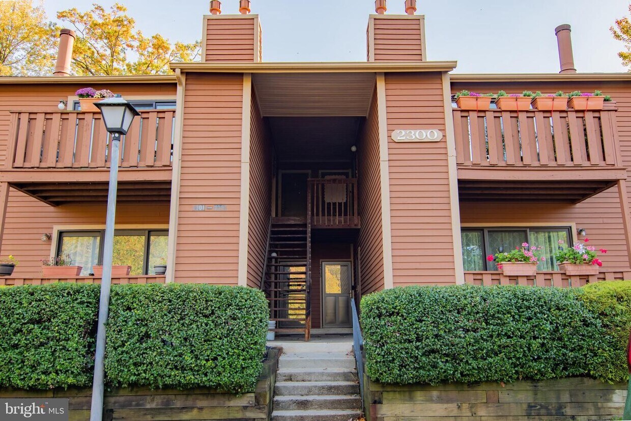 2304 Eagle Row, Evesham, NJ 08053 Apartment for Rent in Evesham, NJ