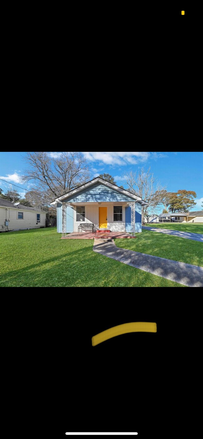 Foto del edificio - 1813 Jefferson Dr