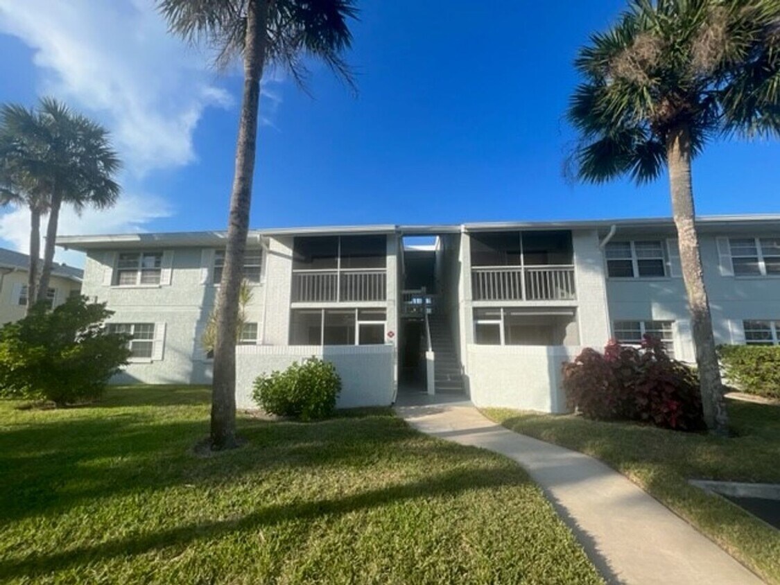 Primary Photo - 2BR/2BA CLEAN/WELL CARED FOR CONDO IN PALM...