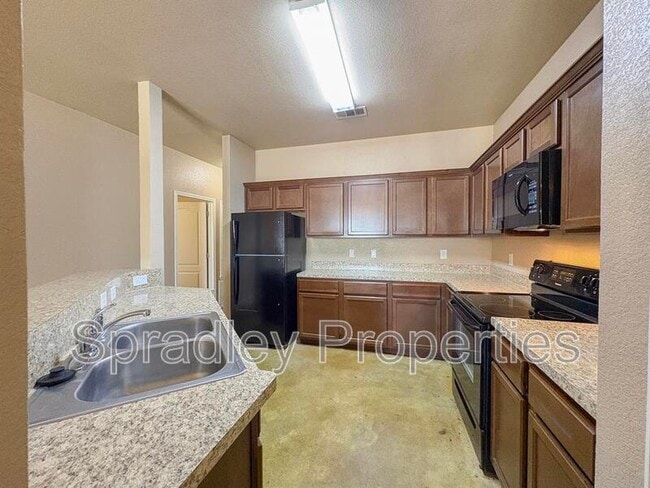 Building Photo - 4873 Deep Drive