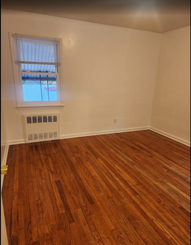 Building Photo - 365 Burgher Ave