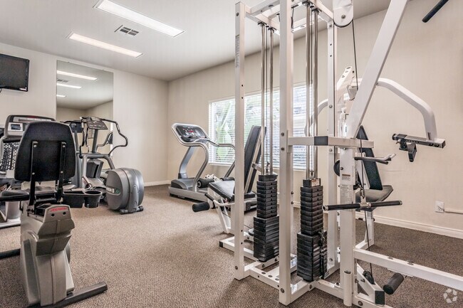 Gimnasio abierto las 24 horas - Monterra Apartment Homes