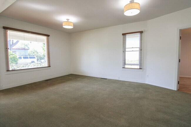 Building Photo - 4 Bedroom House with HUGE Backyard on Historic Buchon St. Near Downtown SLO