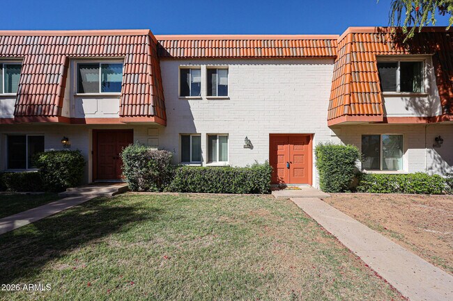 Foto del edificio - 4028 N Granite Reef Rd