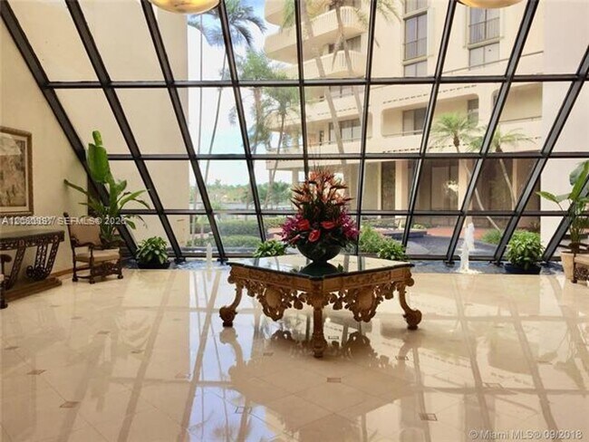 Foto del edificio - 19707 Turnberry Way