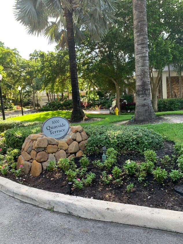 1000 Quayside Ter, Miami Shores, FL 33138 Condo for Rent in Miami