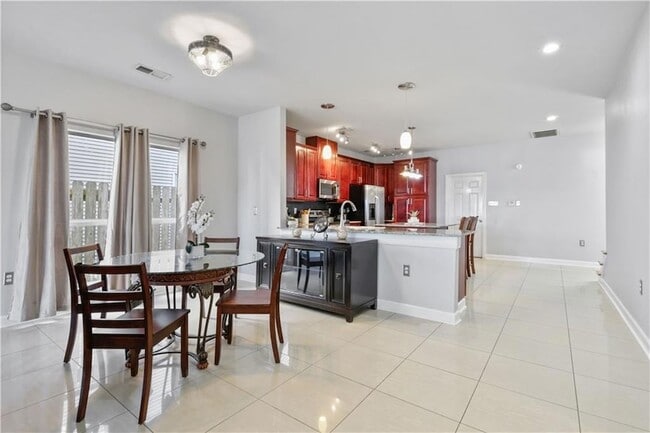 Foto del edificio - 1057 Marina Dr