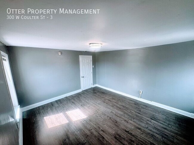 Foto del edificio - 300 W Coulter St