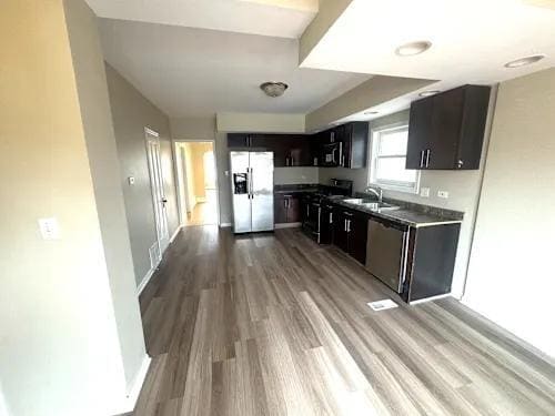 Foto del edificio - 6432 Fairfield Ave