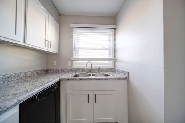 Interior Photo - Arlington Village Townhomes