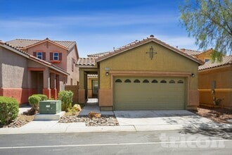 Building Photo - 8998 Ellenbrook St