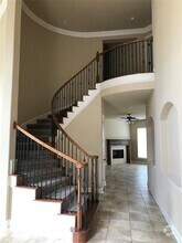 Building Photo - 7500 Mitra Dr