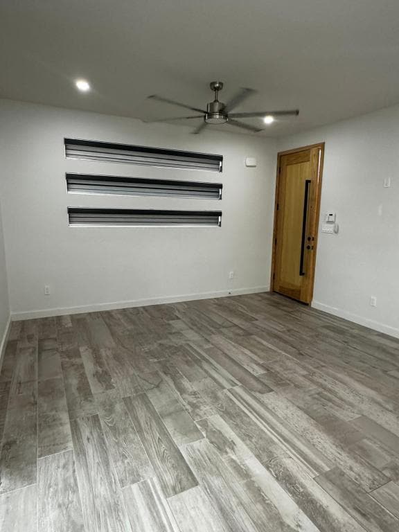 Foto del edificio - 316 E Rogers Rd
