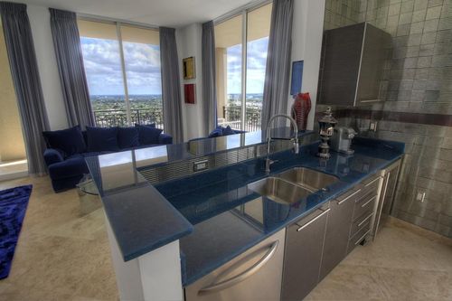 Building Photo - 550 Okeechobee Blvd
