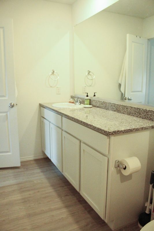 Foto del edificio - 5840 Cherry Holw Wy