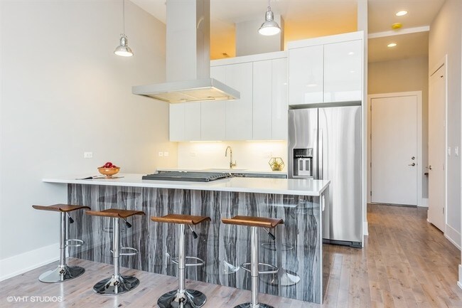 Foto del edificio - 943 N Crosby St