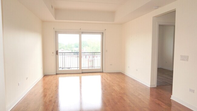 Foto del edificio - 5588 N Lincoln Ave