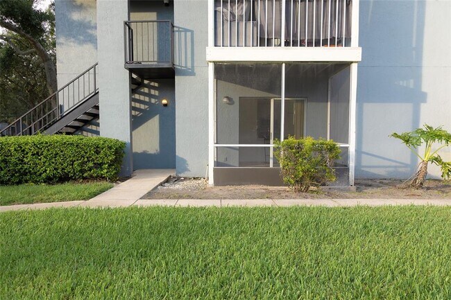 Building Photo - 3806 Hideaway Bay Blvd