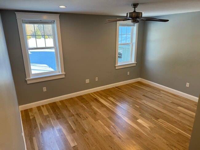 Building Photo - 9 Winnicutt Rd