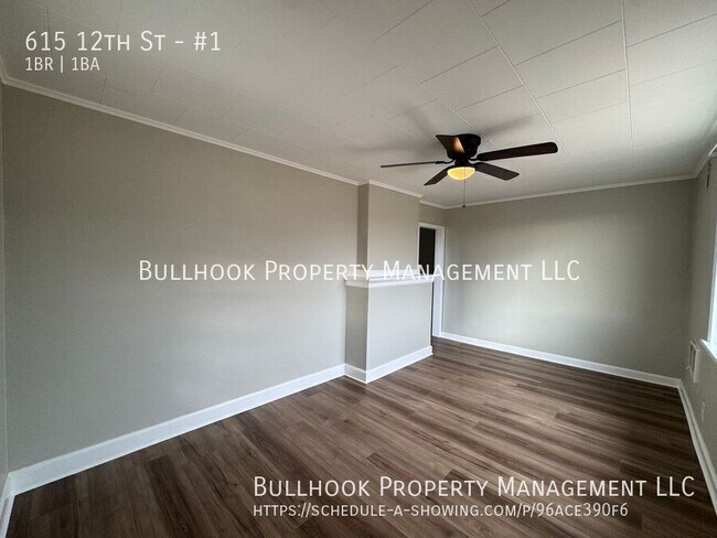 Foto del edificio - 615 12th St