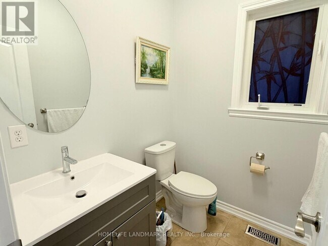 Building Photo - 46 Durango Dr