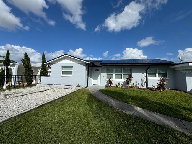 Foto del edificio - 1119 Nana Ave