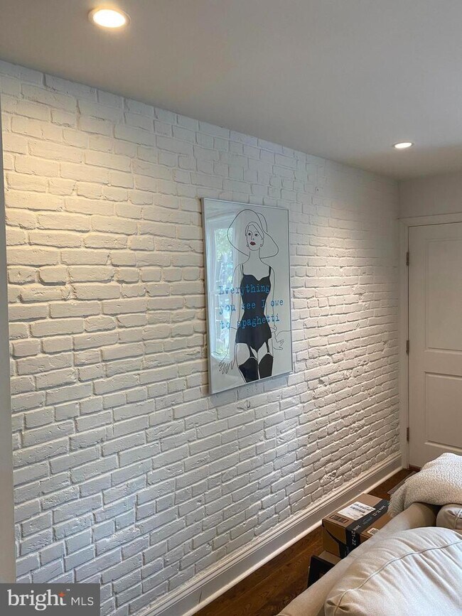 Foto del edificio - 1741 11th St NW