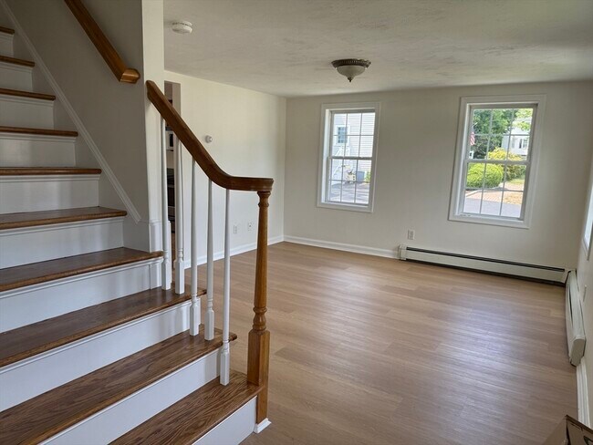 Foto del edificio - 146 Hayden Rowe St