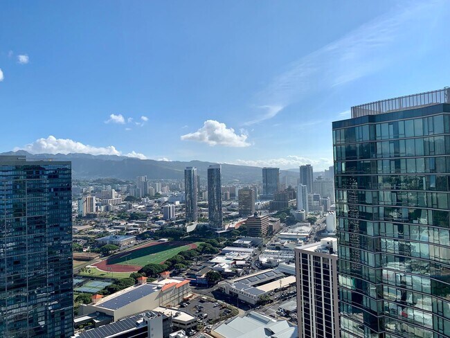 Building Photo - A'ali'i: Studio Condo w/ 1 Parking - Brand New Building in Kakaako