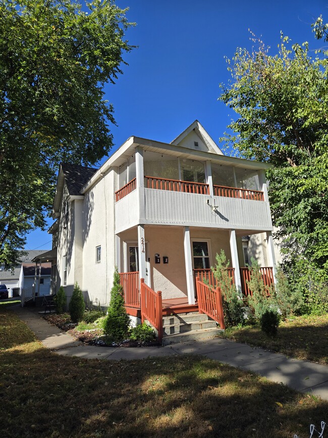 Building Photo - 2414 3rd St NE