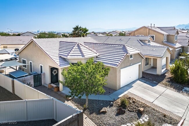 Foto del edificio - 3771 Prairie Orchid Ave