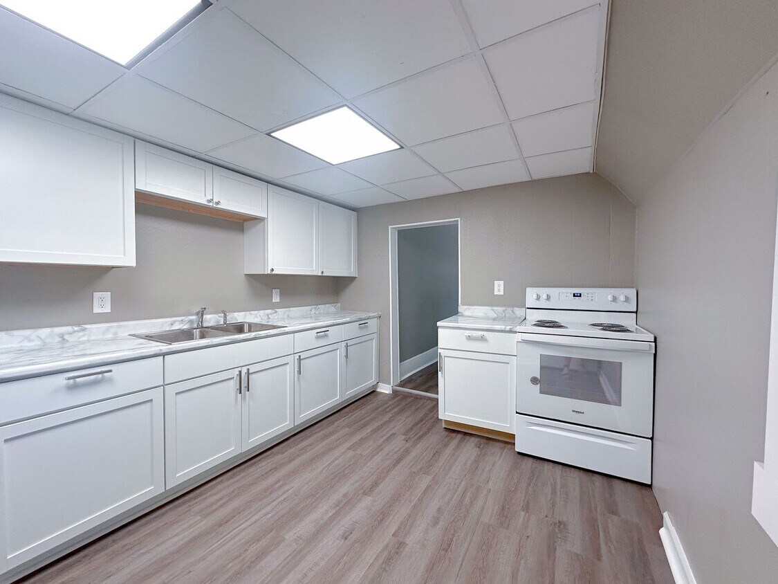 Foto principal - 606 E Jefferson St